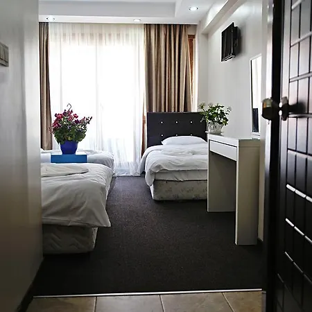 Appart hôtel Family *