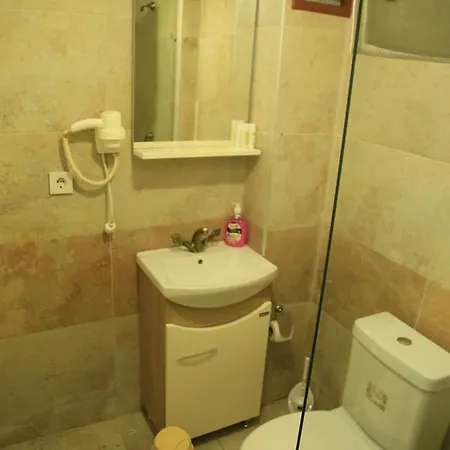 Family Apartmanhotel 3*